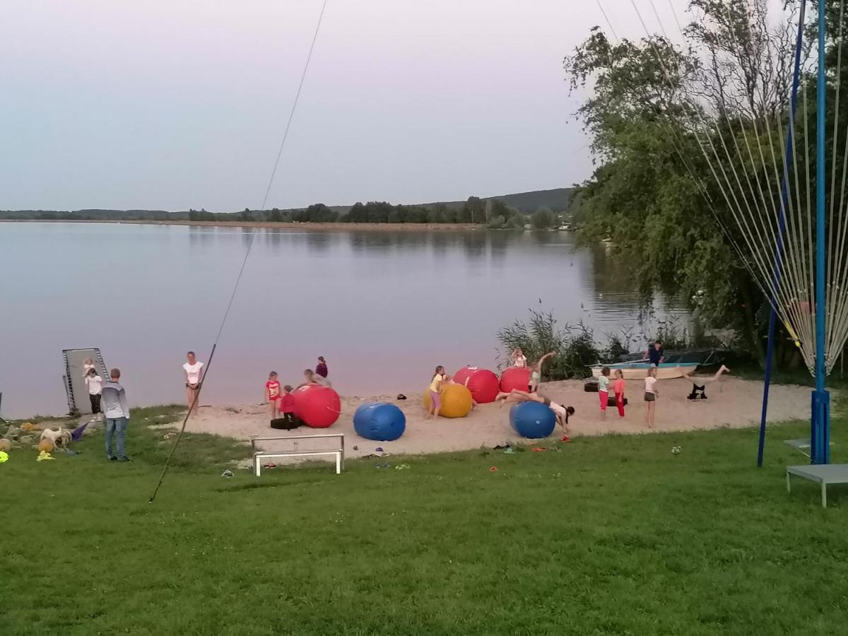 Penzion Nad jezerem Pavlov Exterior foto